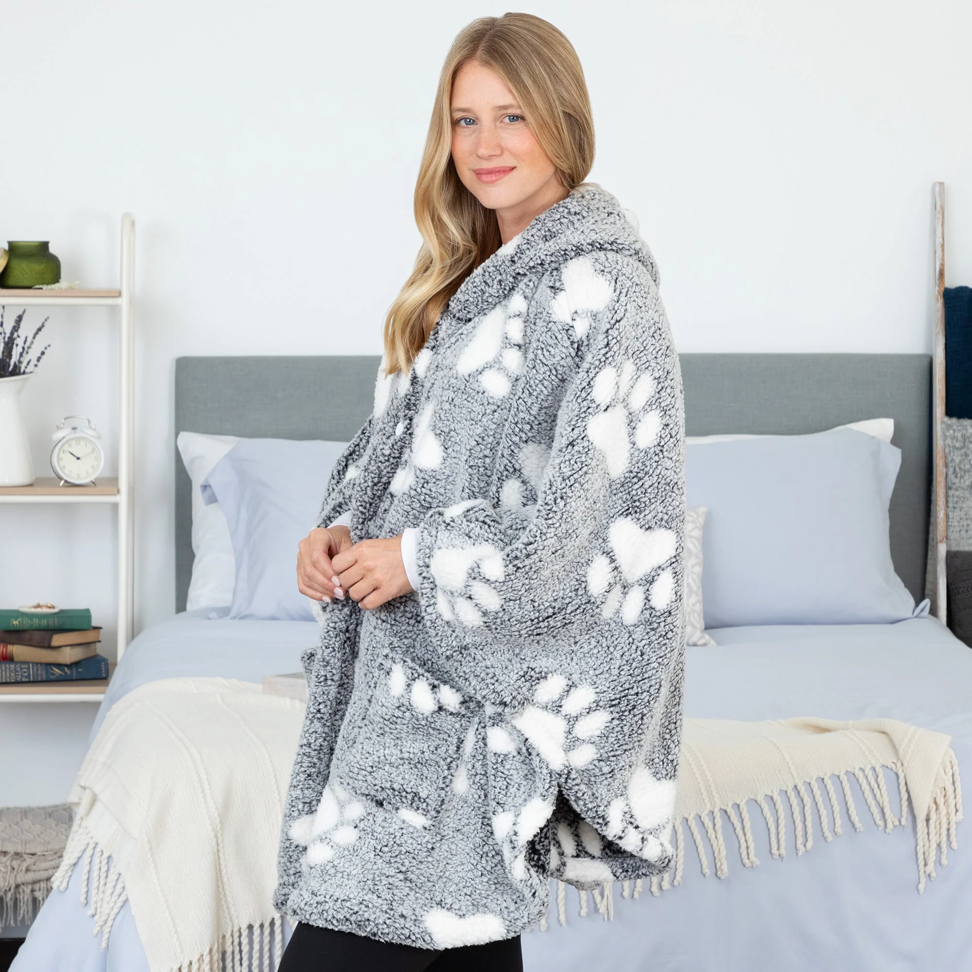 Cozy in Paws Plush Sherpa Fleece Hooded Cape with Pockets - Image 10