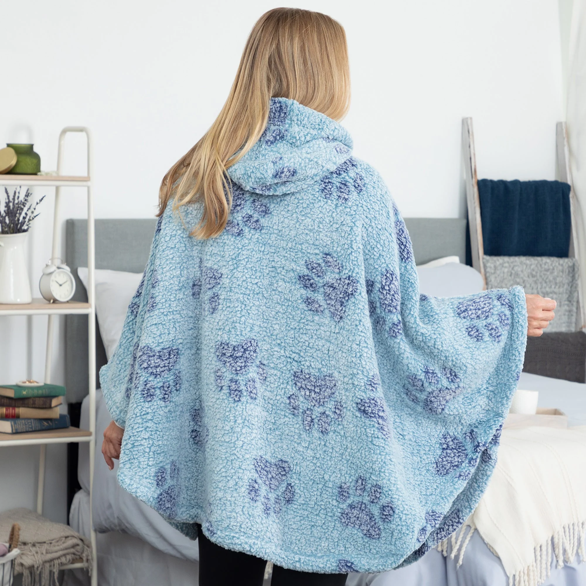 Cozy in Paws Plush Sherpa Fleece Hooded Cape with Pockets - Image 20