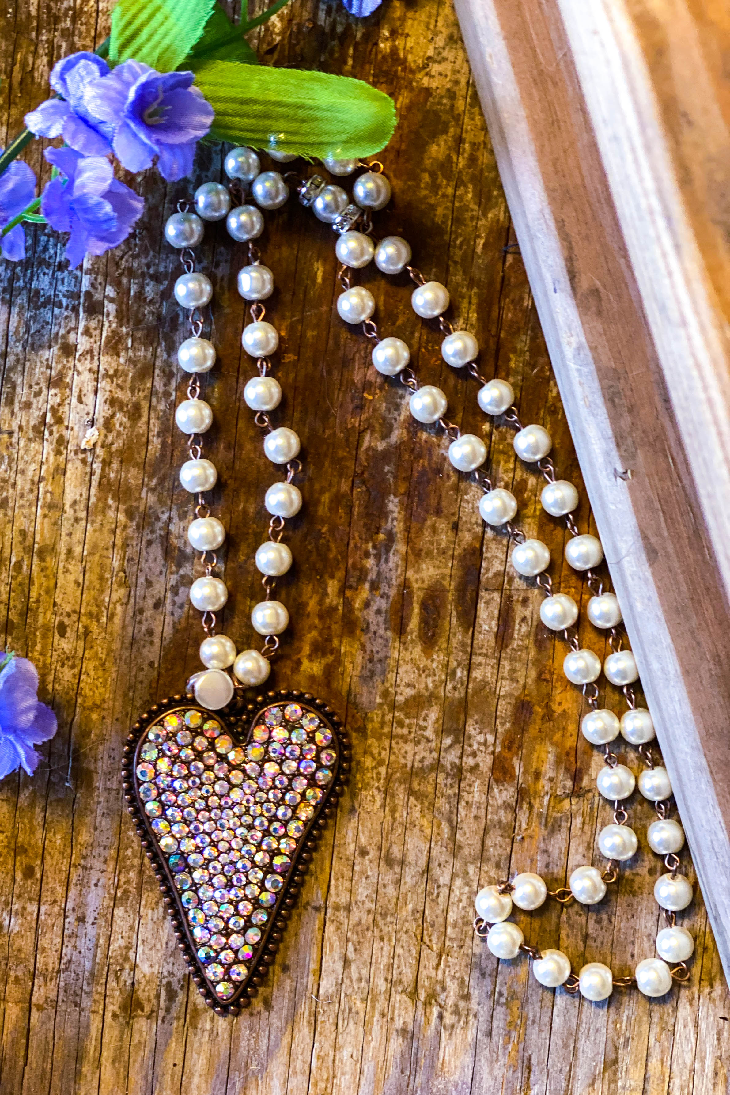 Angel Of Music Necklace - Pearl & Rhinestones - Image 5