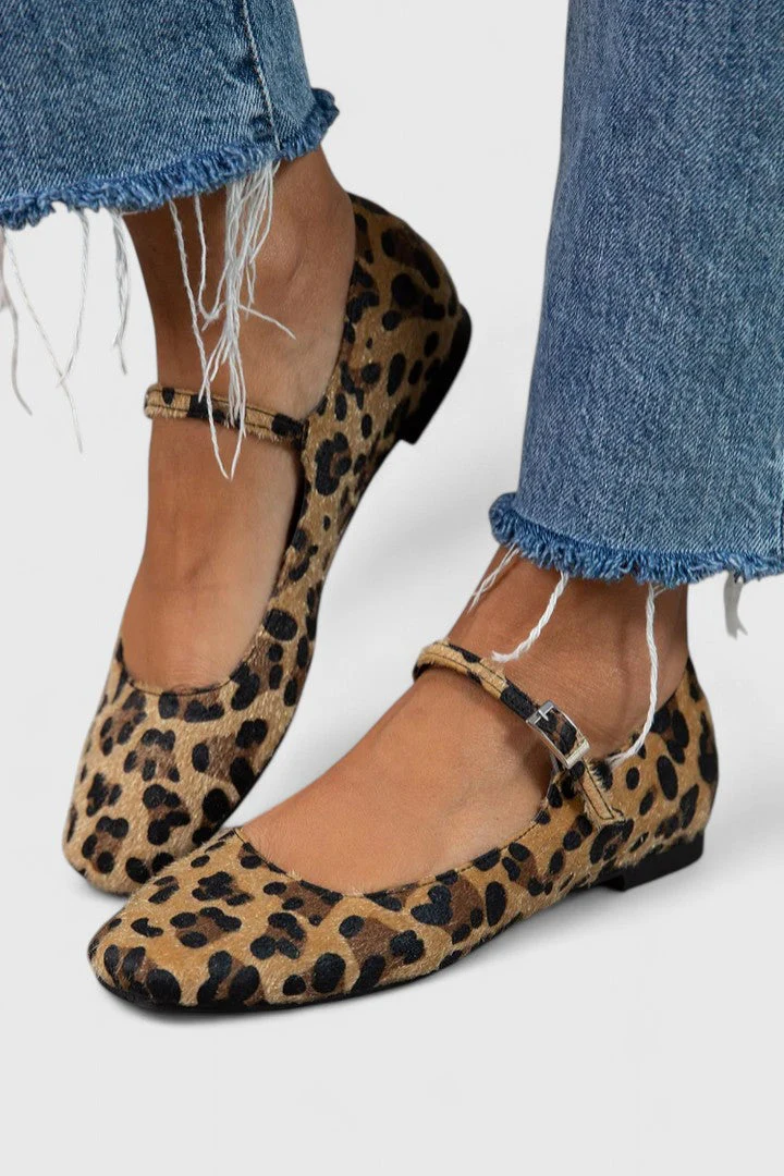 Arieth | Sophisticated Sandals - Image 3