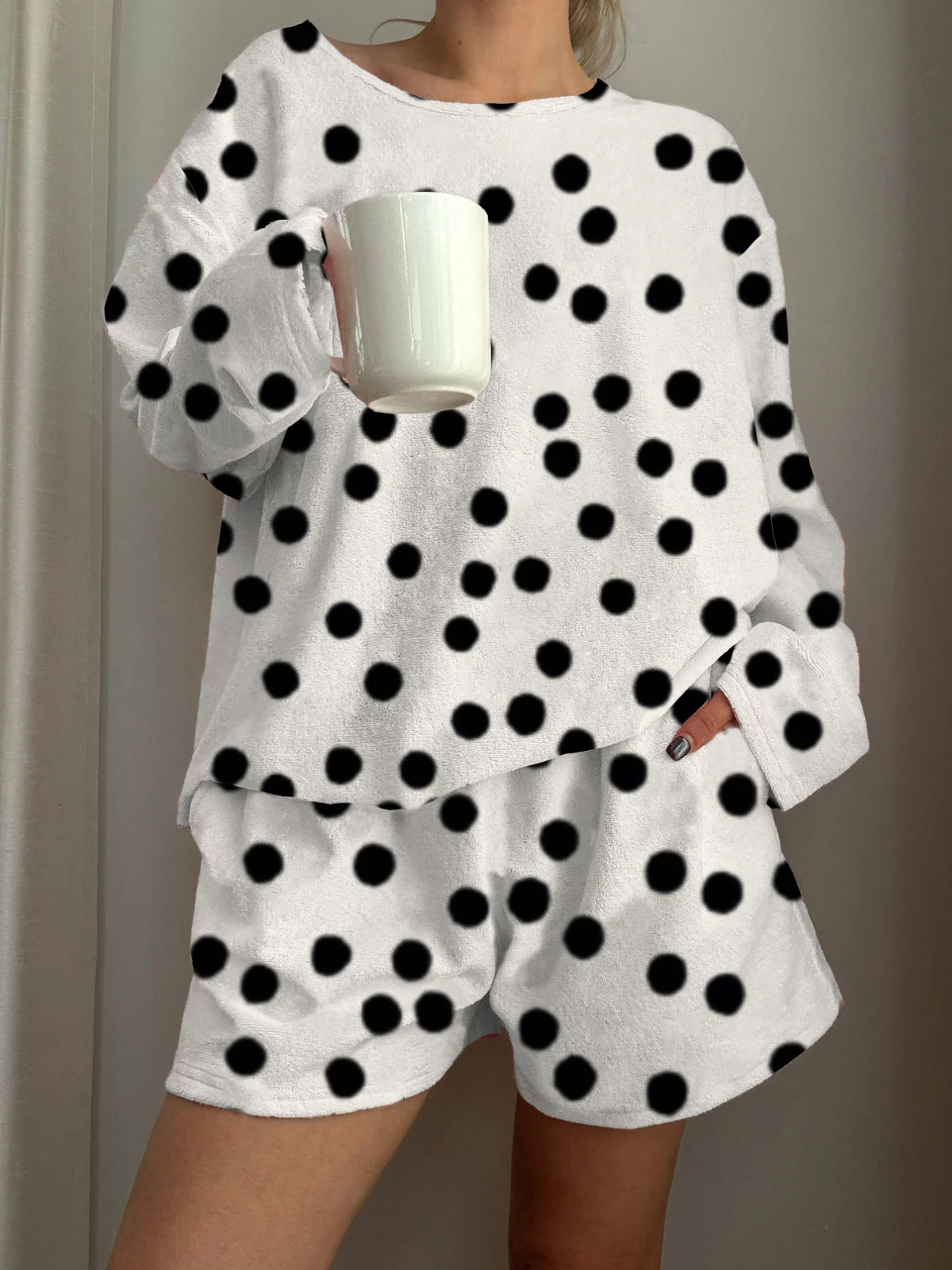 Black Polka Dot Printed Long-Sleeved Shorts Loungewear Set - Image 2