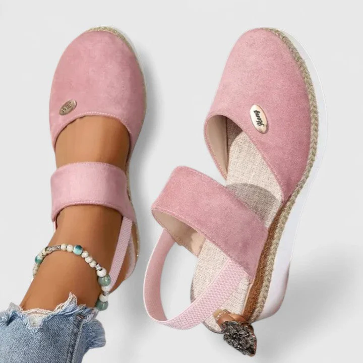 Cassaria | Sophisticated Sandals - Image 3