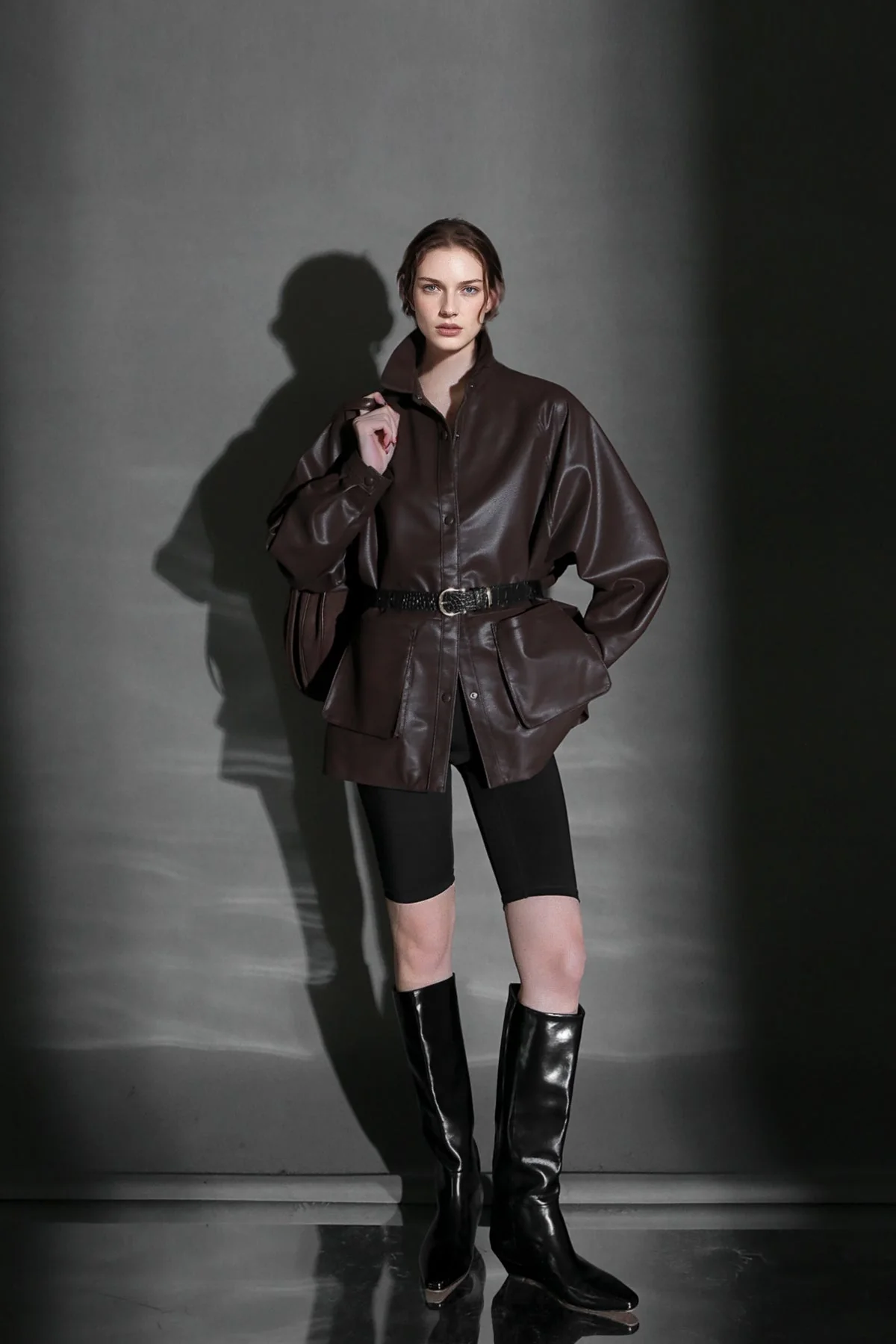 Chic Oversized Leather Jacket for Women – Premium Lambskin Commuter Coat with Large Pockets, Autumn Fashion - Image 6