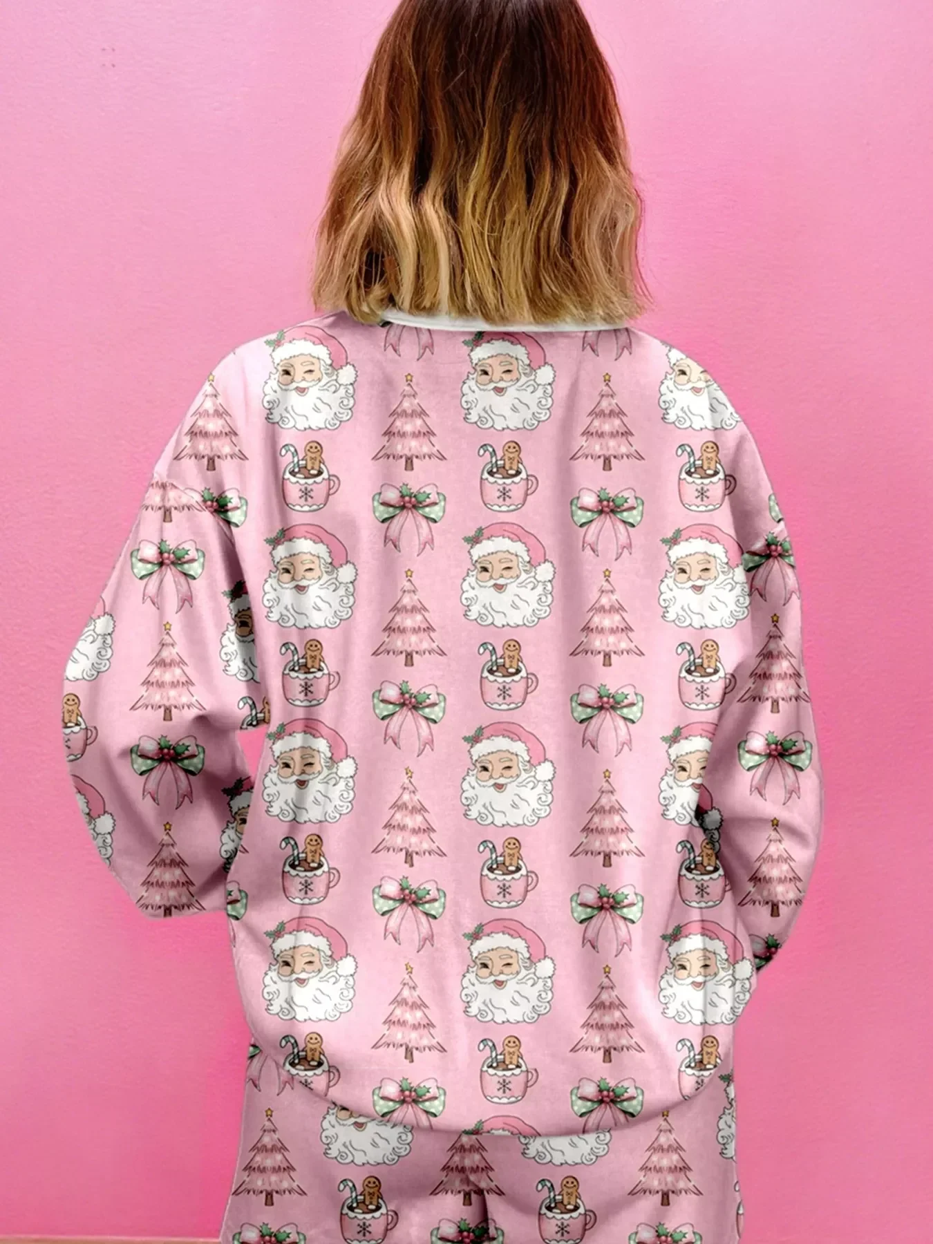 Christmas Santa Print Round Neck Top and Shorts Lounge Set - Image 3