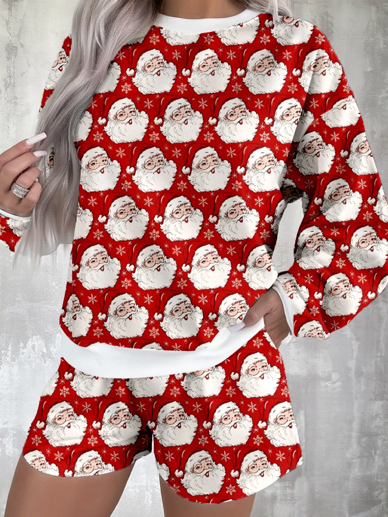 Christmas Santa Print Round Neck Top and Shorts Lounge Set - Image 4