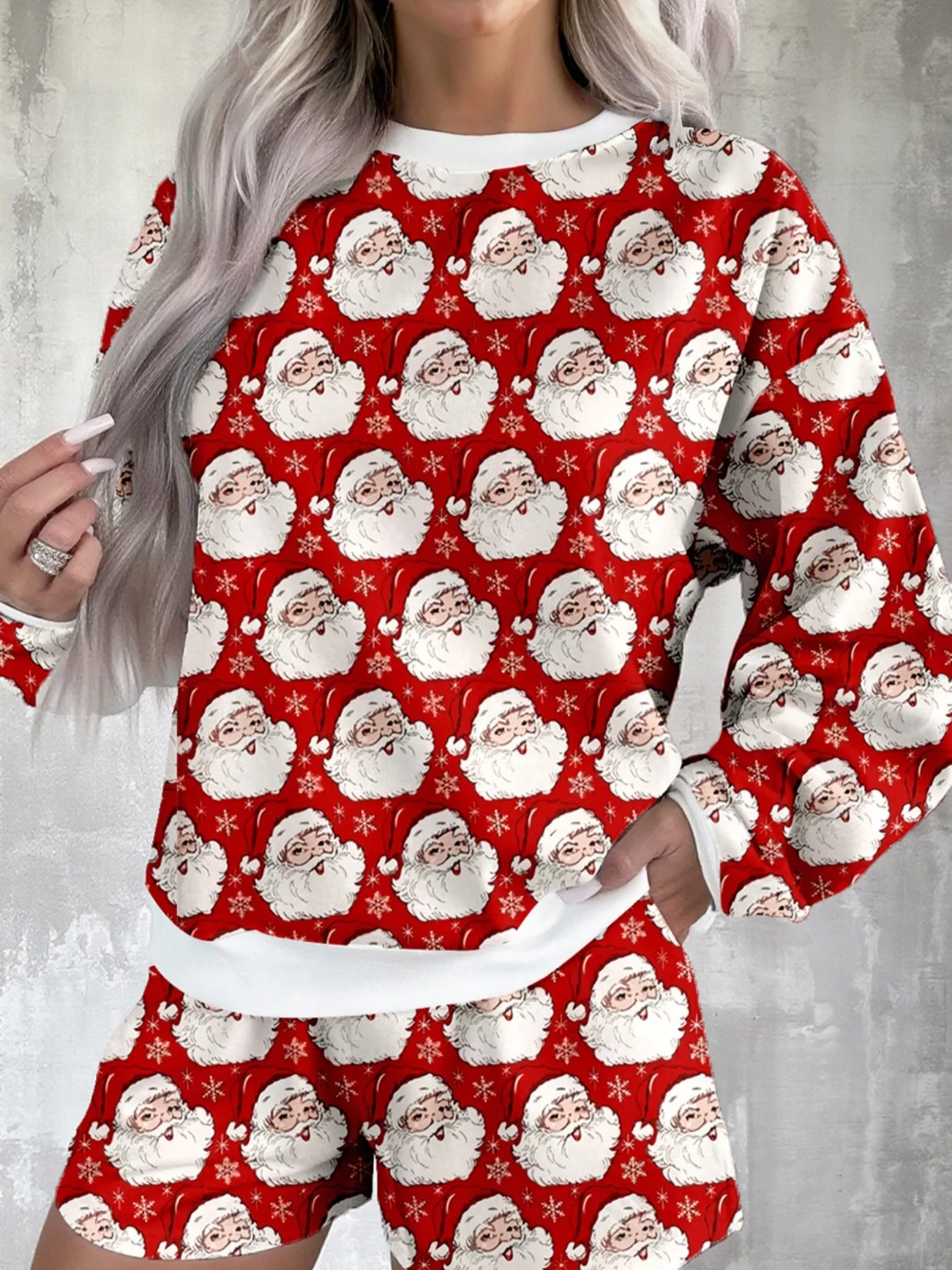 Christmas Santa Print Round Neck Top and Shorts Lounge Set - Image 7