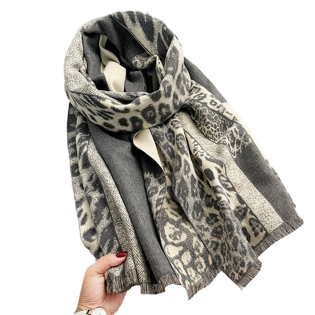 Colorblock Leopard Print Thick Warm Temperament Shawl Scarf - Image 5
