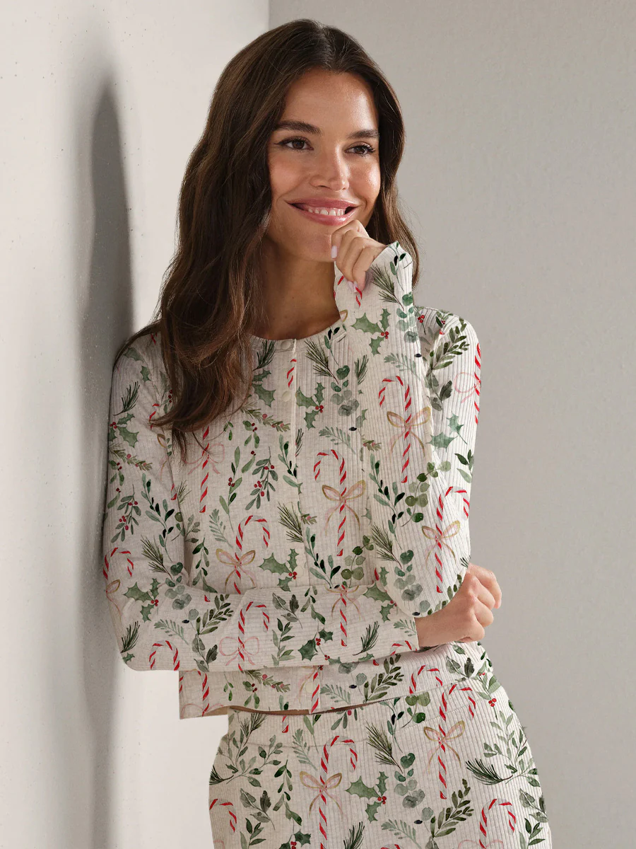 Colordate Women's Christmas Elements Print Long Sleeve Suit - Image 2