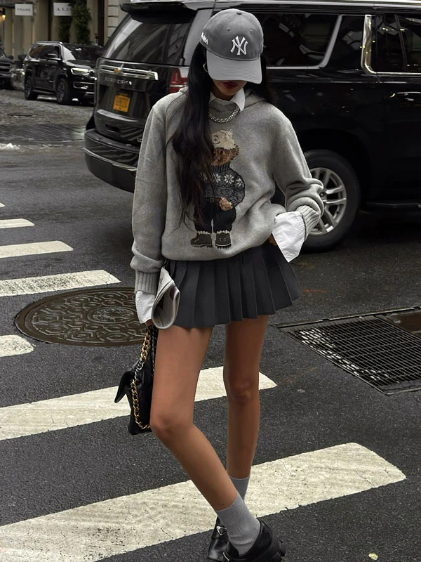 Crew neck knitted hoodie - Image 3