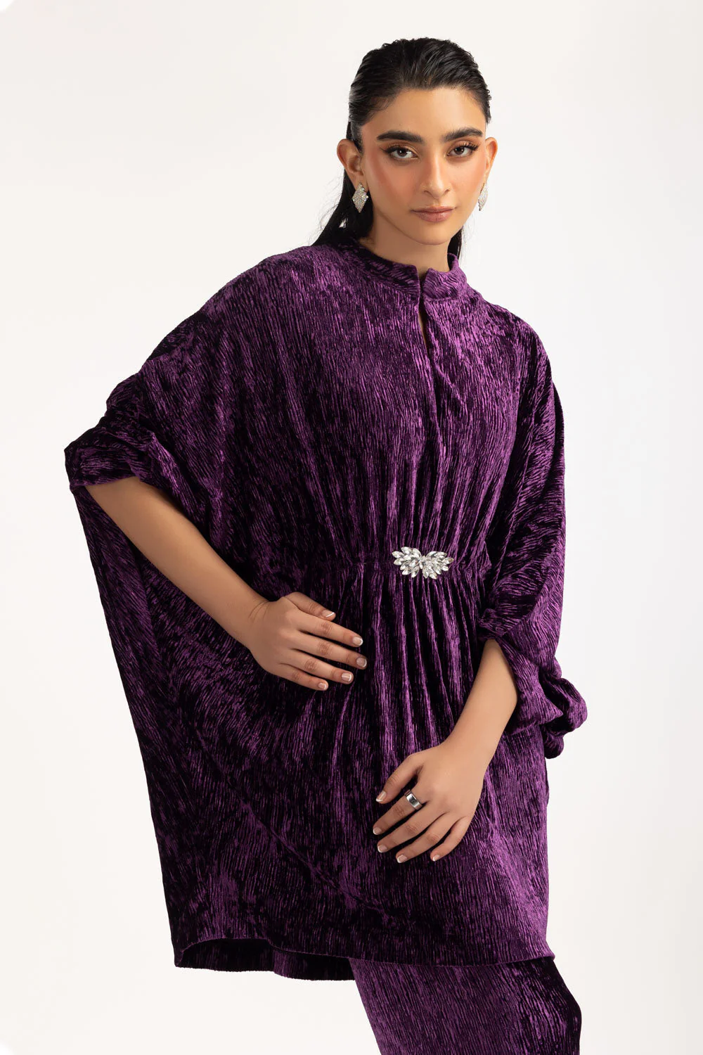 Women's Velvet Long-Sleeved Loose Pajamas Set - Image 4