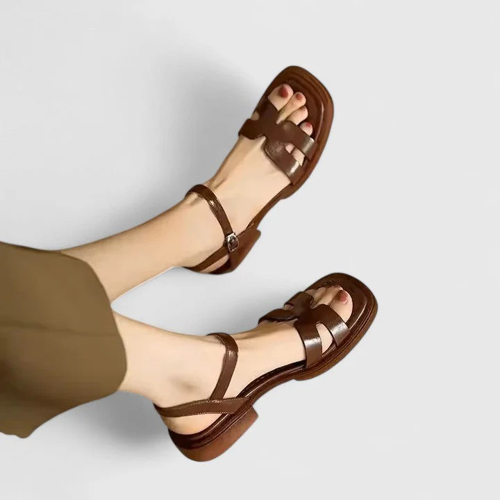 Deliane | Sophisticated Flat Sandals - Image 3