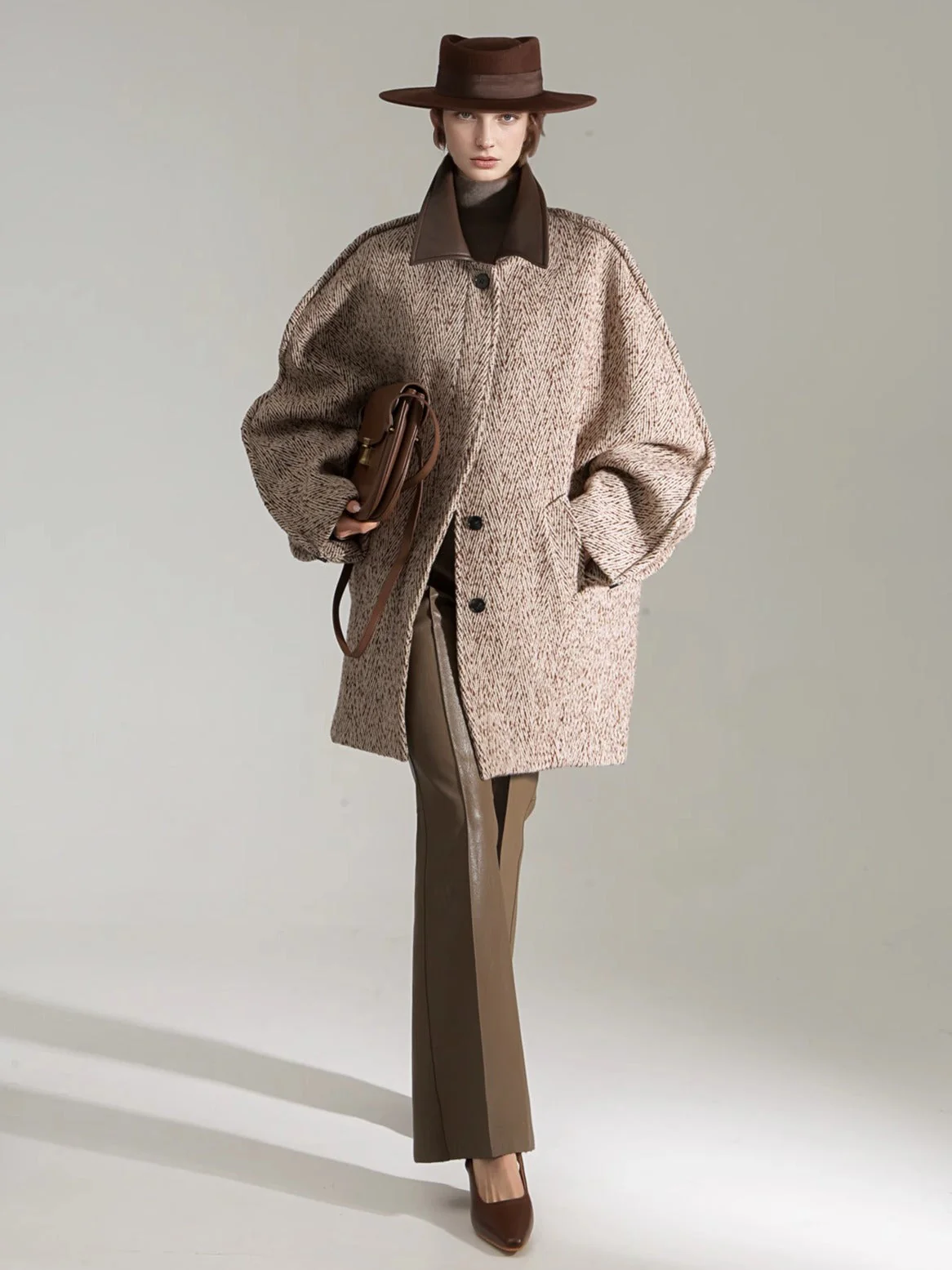 Designer Wool Coat for Women – Double-Faced Herringbone Snowflake Pattern Short Jacket with Leather Collar, Korean Style Winter Outerwear - Image 5