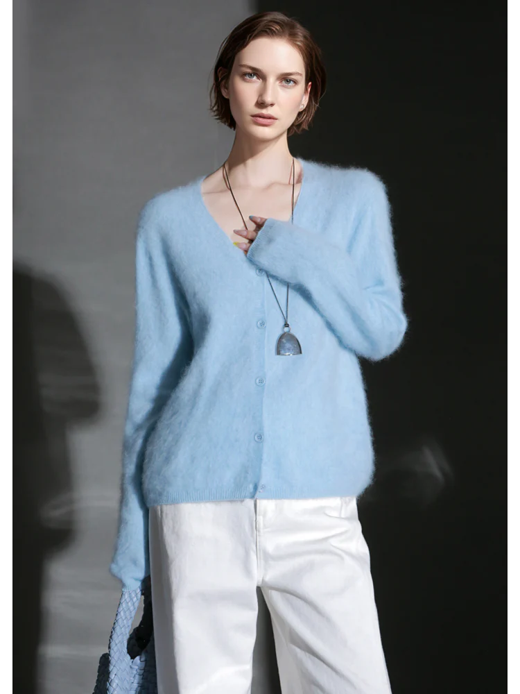Elegant Cashmere Brushed Knit Cardigan – Soft Luxury Sweater Jacket for Women, Cozy Chic Layer for Fall - Image 2