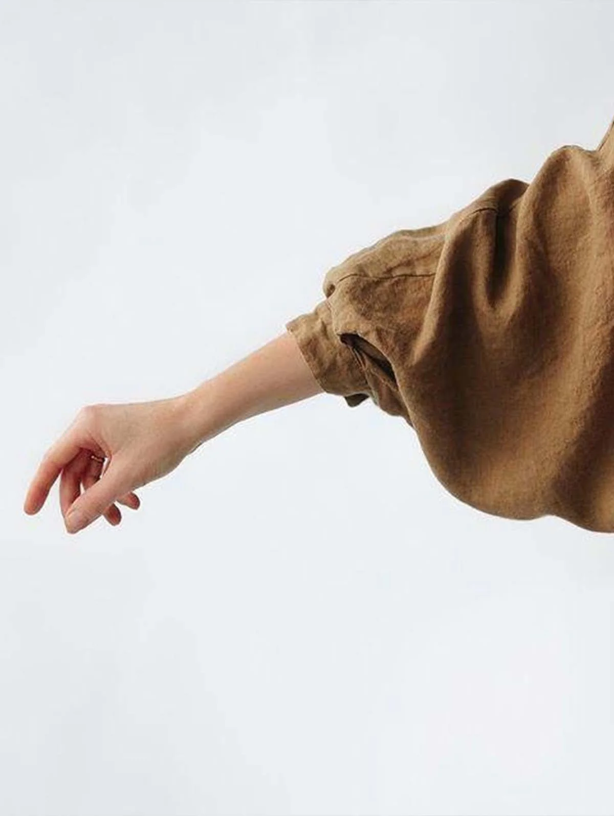*Elegant Pleated Dress - Image 5