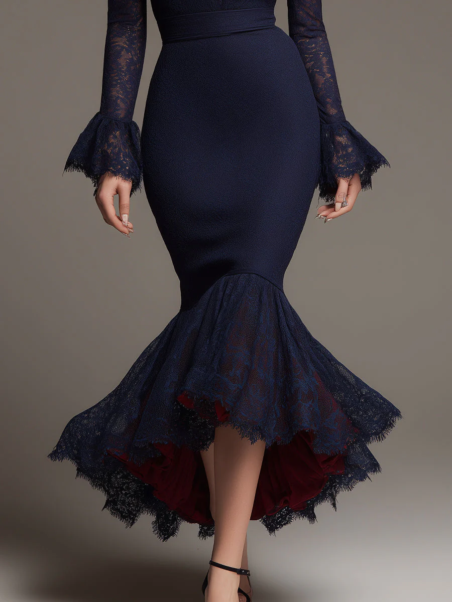 Elegant Red-lined Fishtail Maxi Dress With Lace Sleeves - Image 3