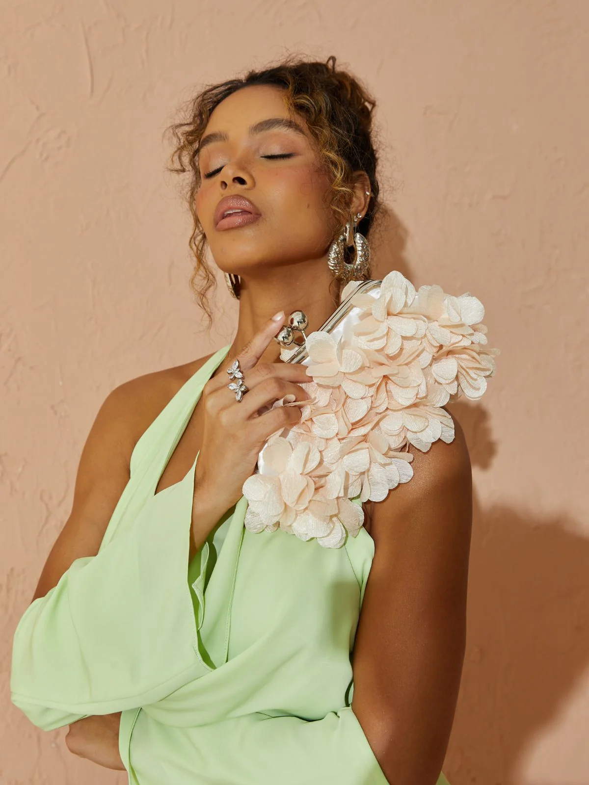 Ettore Petal Clutch - Image 4