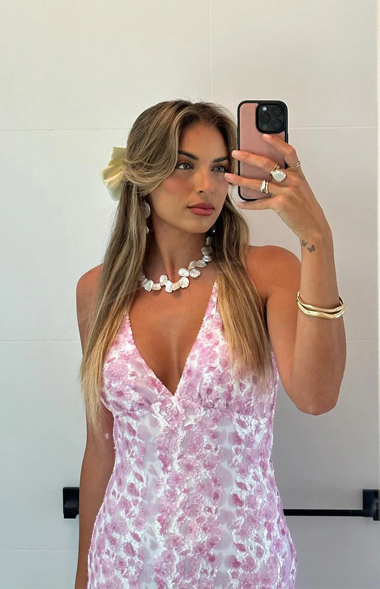 Farida Pink Lace Maxi Dress - Image 7