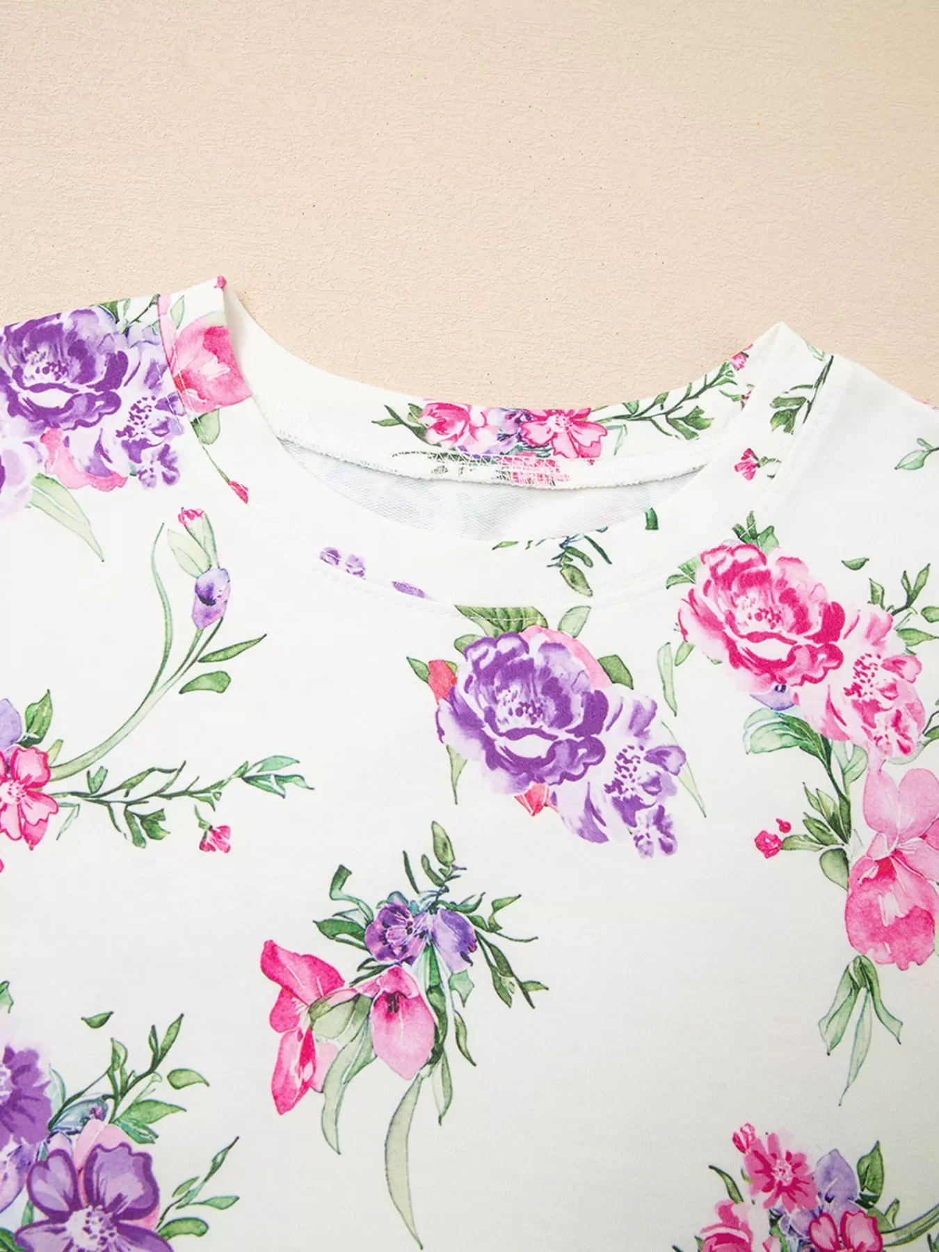 Floral Print Round Neck Top and Drawstring Pants Lounge Set - Image 5