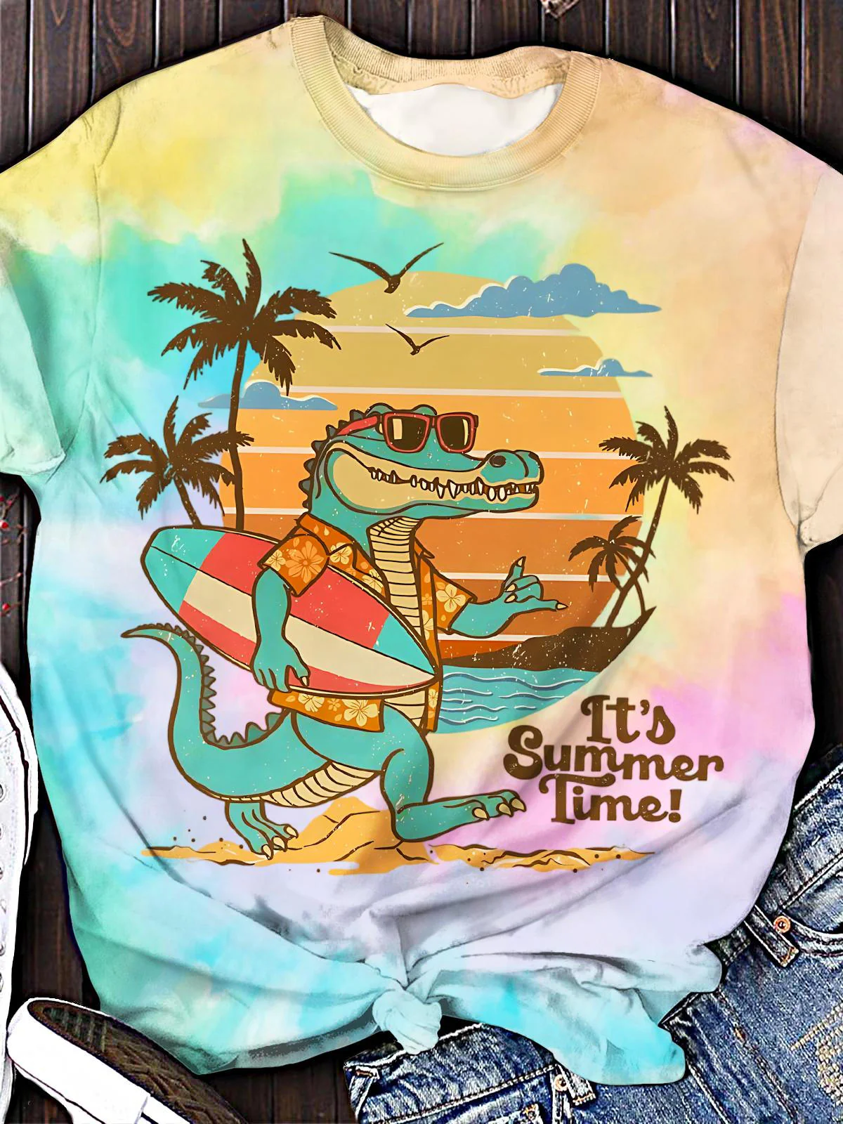 Fun Crocodile Vacation Crew Neck T-shirt