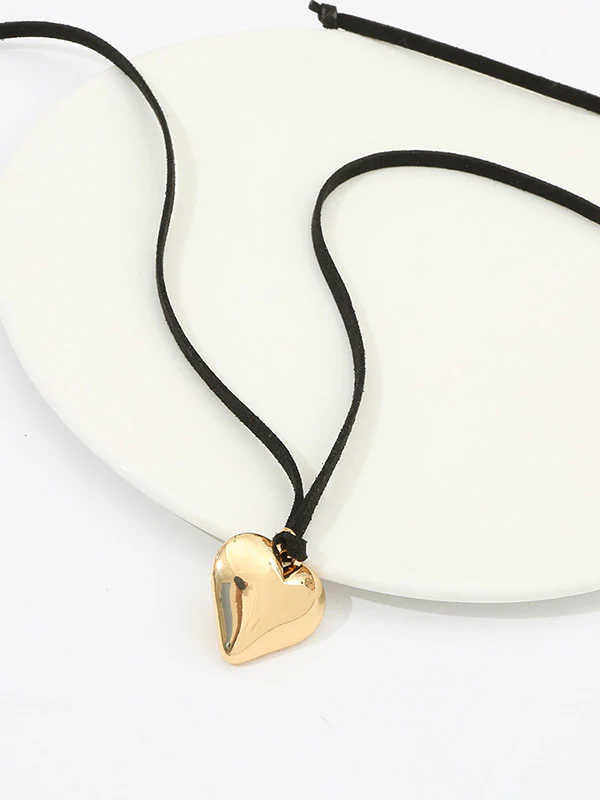Heart Shape Hollow Necklaces Accessories - Image 3
