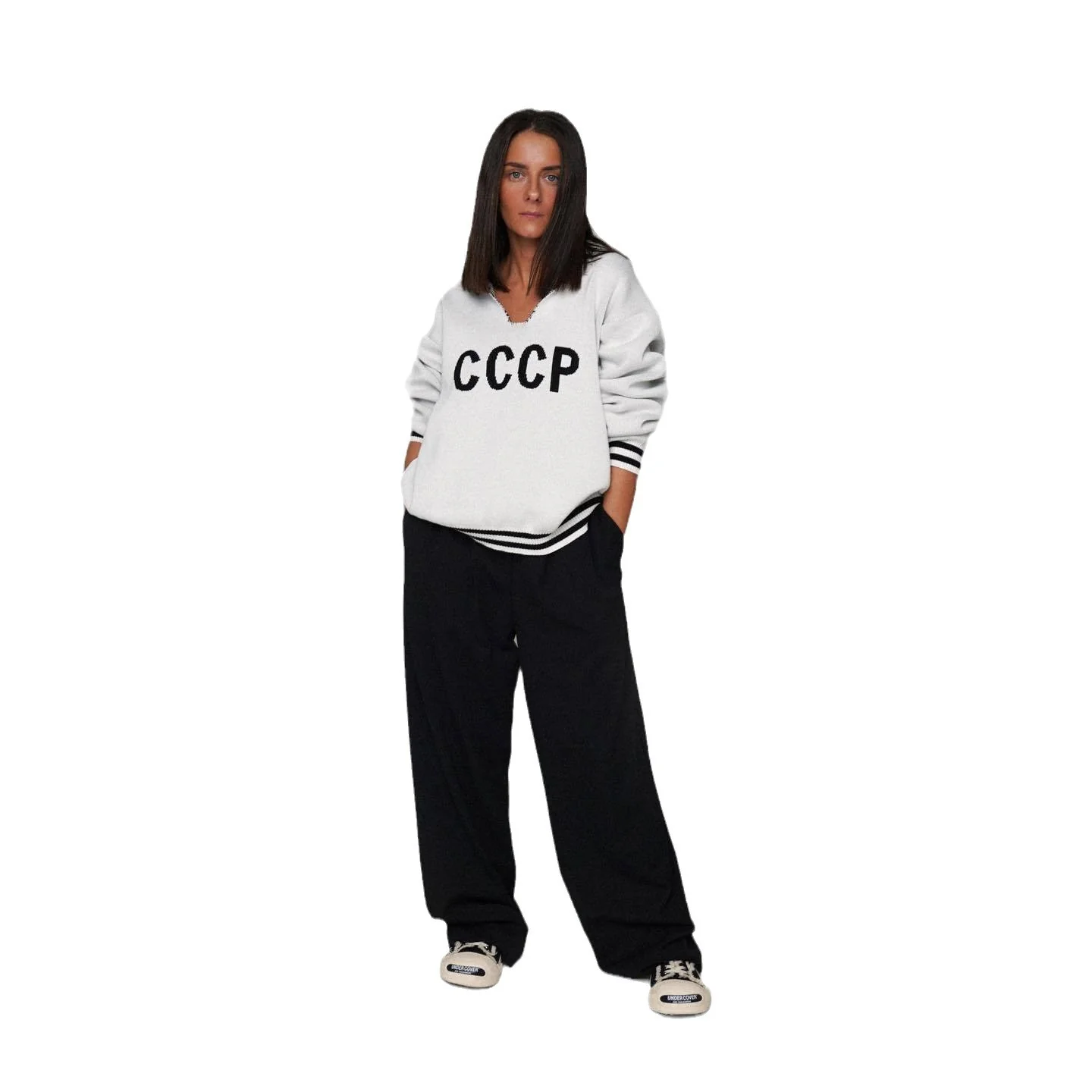 Letter-print yarn knit hem fitted soft and cozy sweater - Image 4