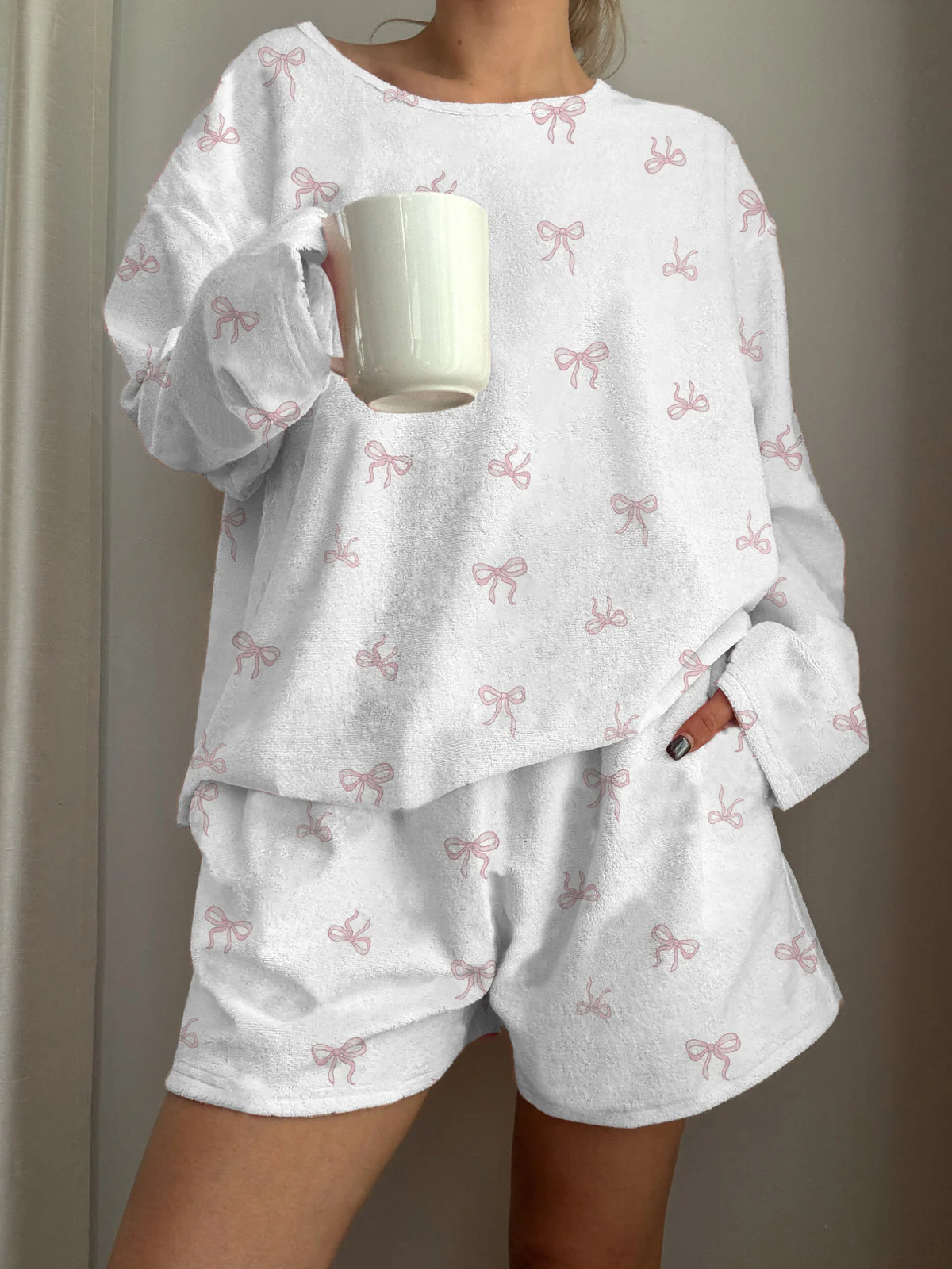 Little Pink Bow Printed Long-Sleeved Shorts Loungewear Set - Image 2