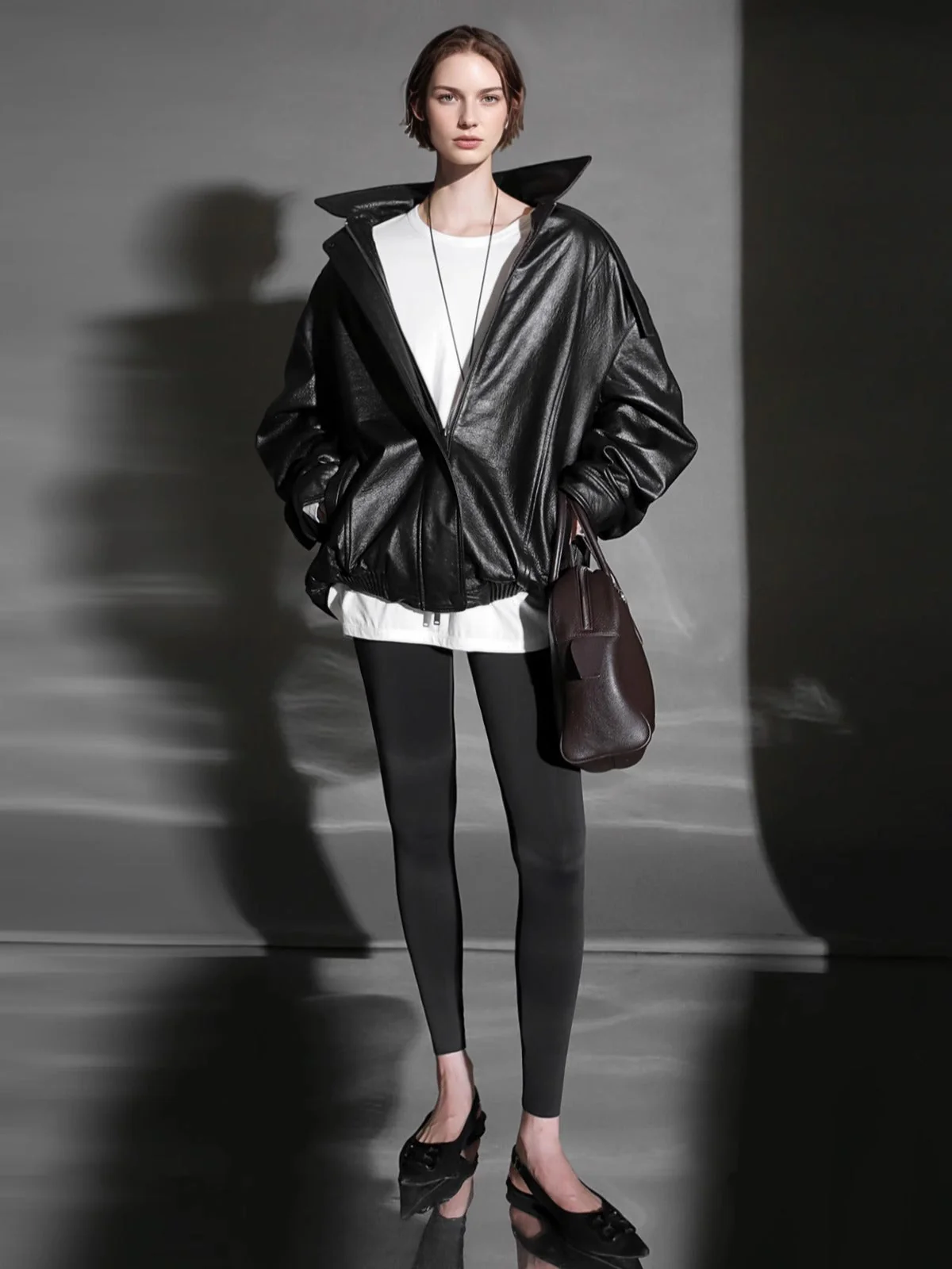 Luxury Collection Vegetable-Tanned Sheepskin Leather Jacket for Women – Stylish Webbing Trim Moto Outerwear - Image 2