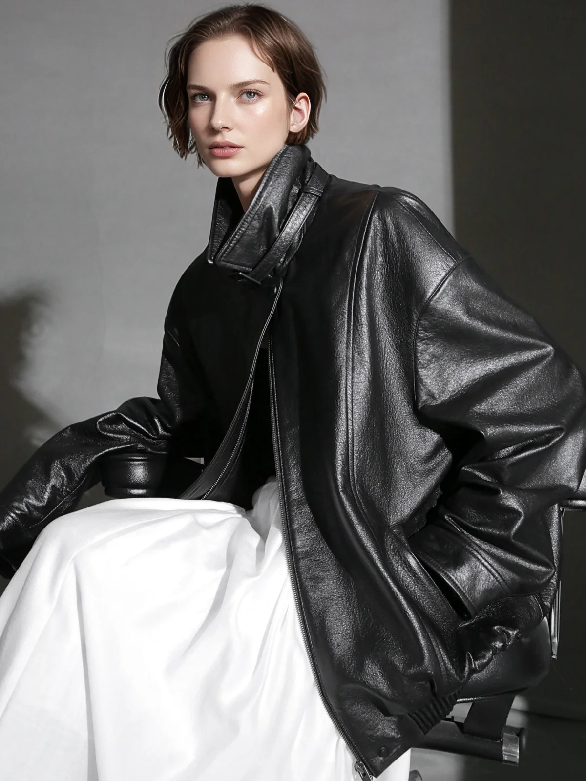 Luxury Collection Vegetable-Tanned Sheepskin Leather Jacket for Women – Stylish Webbing Trim Moto Outerwear - Image 6