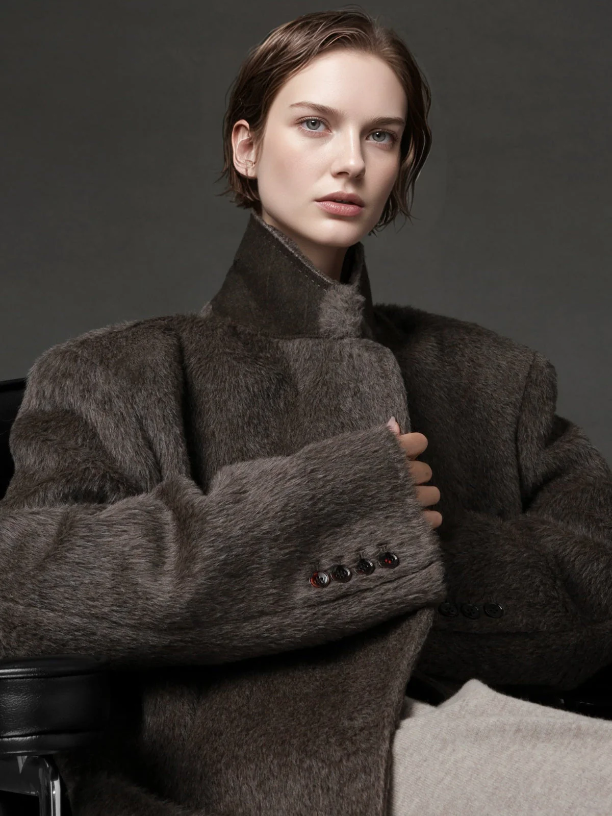 Luxury Suri Baby Alpaca Wool Coat for Women – Tailored Blazer Collar Winter Jacket, Elegant Wool & Fur-Blend Outerwear - Image 7