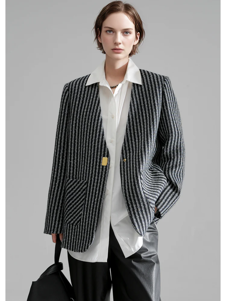 Nordic Striped Wool Blazer for Women – Elegant V-Neck Suit Jacket with Metal Buckle and Structured Shoulders, Fall Office Wear - Image 4