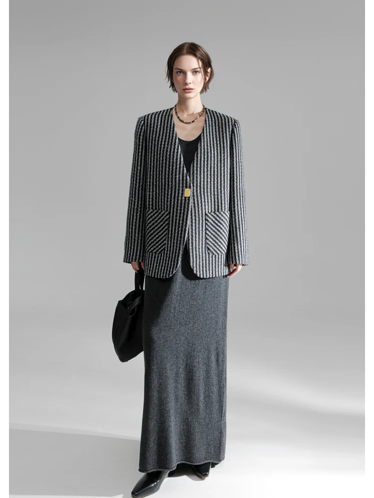 Nordic Striped Wool Blazer for Women – Elegant V-Neck Suit Jacket with Metal Buckle and Structured Shoulders, Fall Office Wear - Image 5