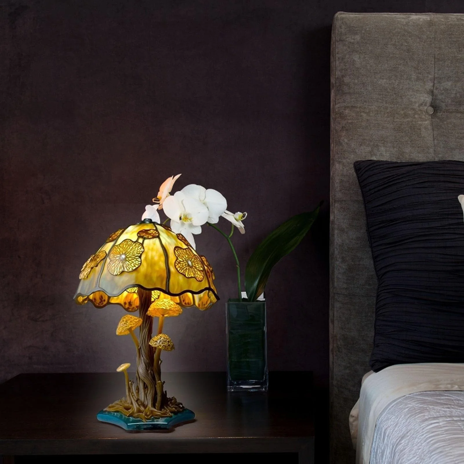 Painting Mushroom Table Lamp - Image 6