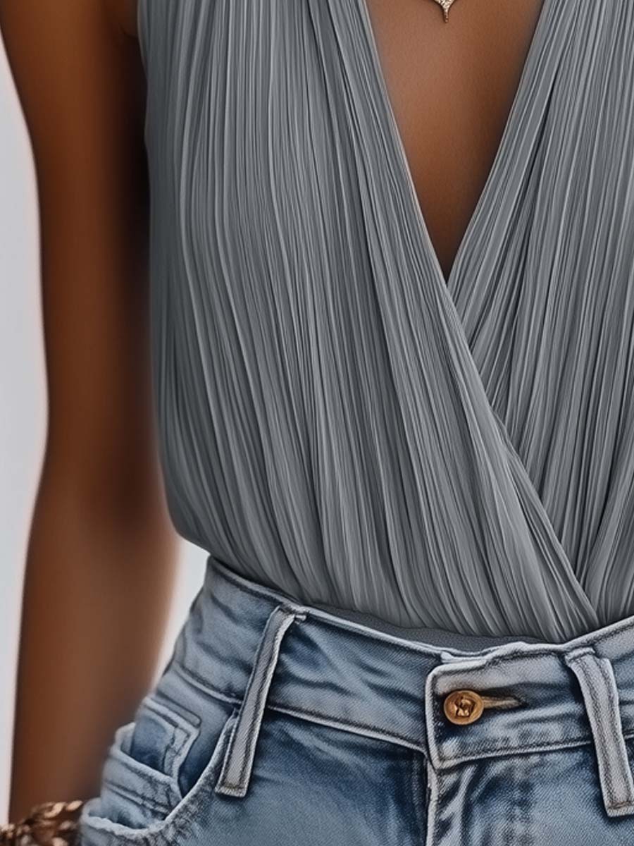Pleated Chiffon Crossover V-Neck Sleeveless Tank Top - Image 6
