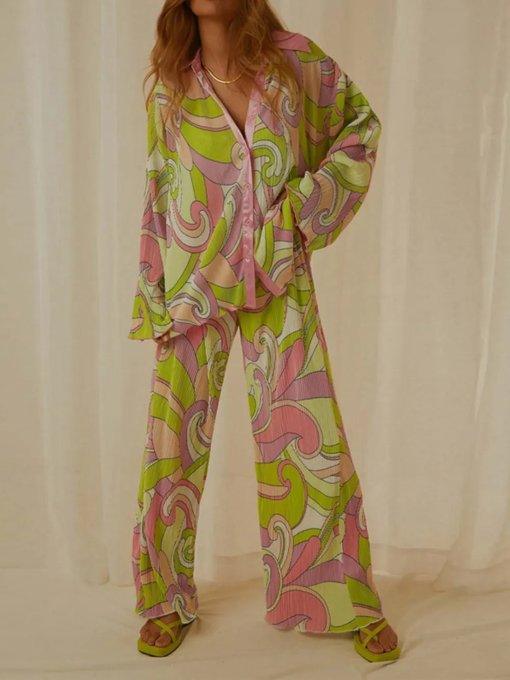 Printed Collared Neck Long Sleeve Top and Pants Lounge Set - Image 6