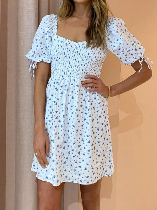 Printing pleated dress