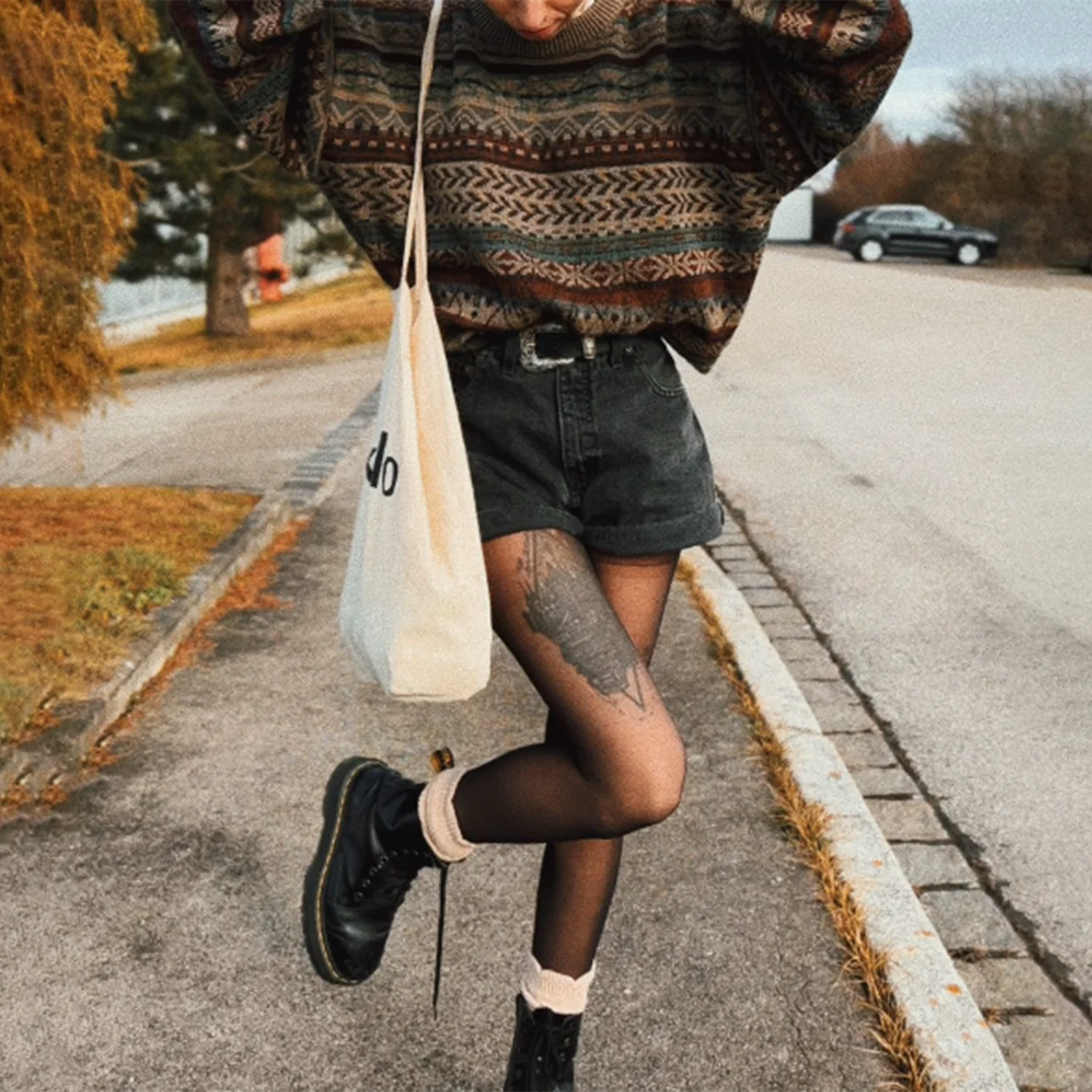 Retro Striped Ethnic Print Sweatshirt - Image 2