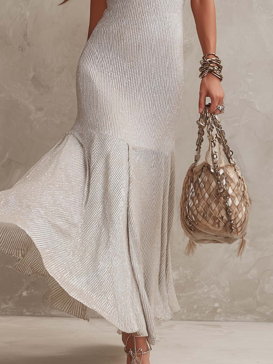 Retro-style Shimmering Metallic Knit Flare Maxi Dress - Image 3