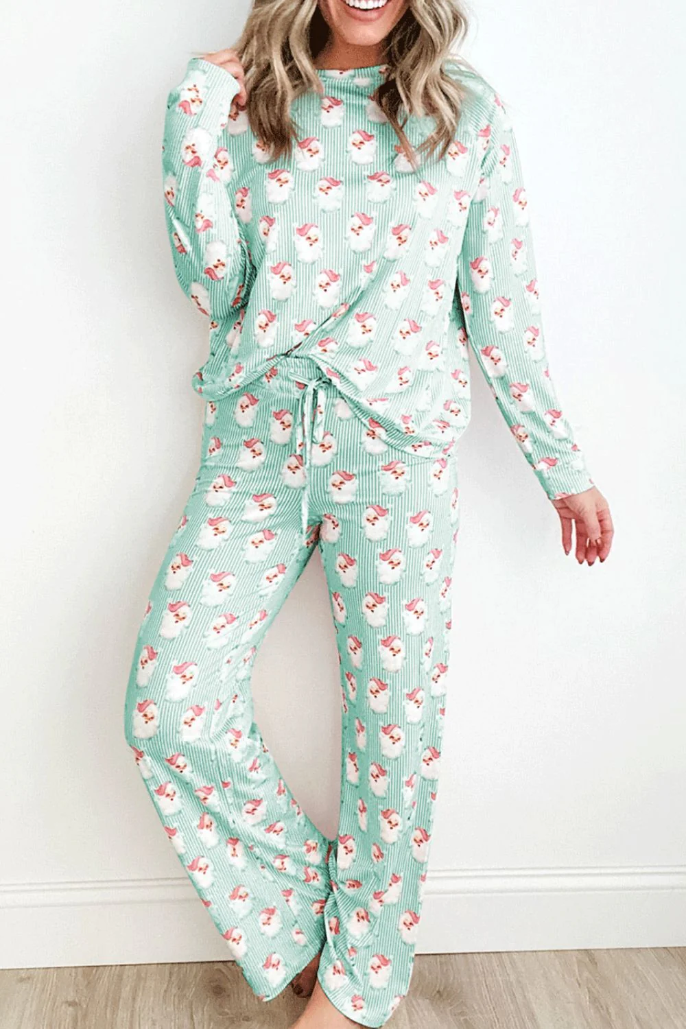 Santa Print Long Sleeve Top and Pants Lounge Set - Image 15