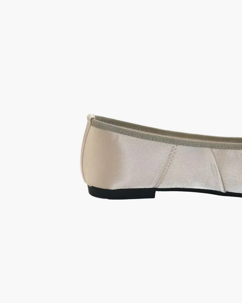Satin Wrinkles Tabi Ballet Flats - Image 23