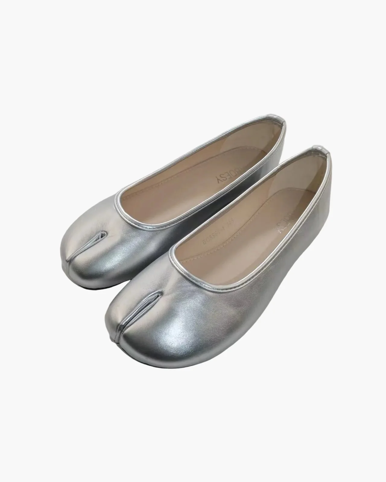 Soft Tabi Ballet Flats - Image 15