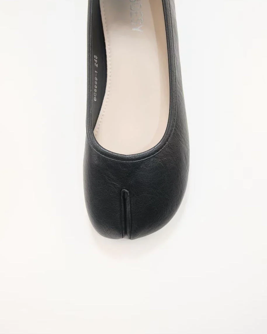Soft Tabi Ballet Flats - Image 4