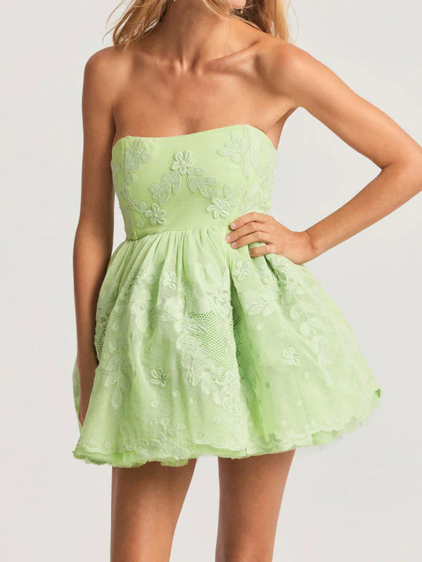 Sweatheart neck mini dress - Image 3
