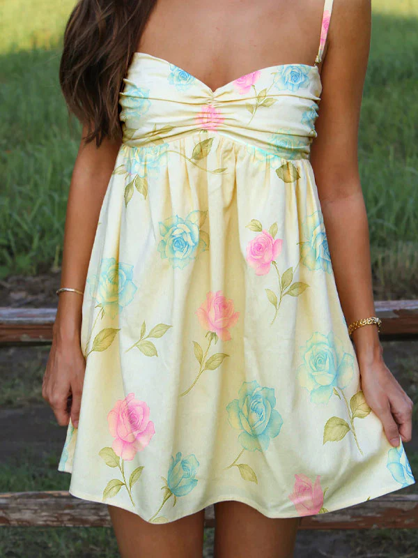 Sweetheart neck ruched mini dress