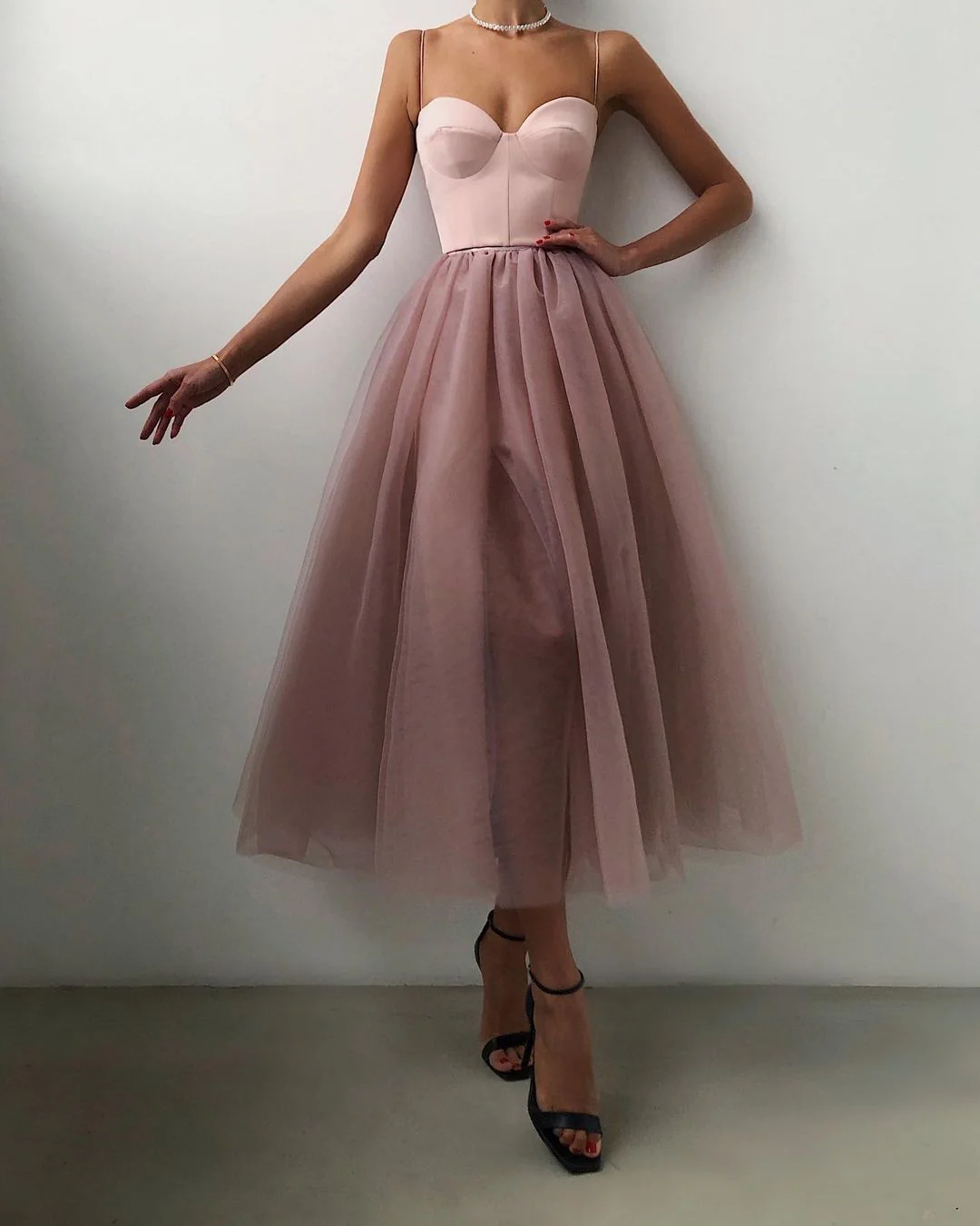 Thin straps midi dress - Image 5