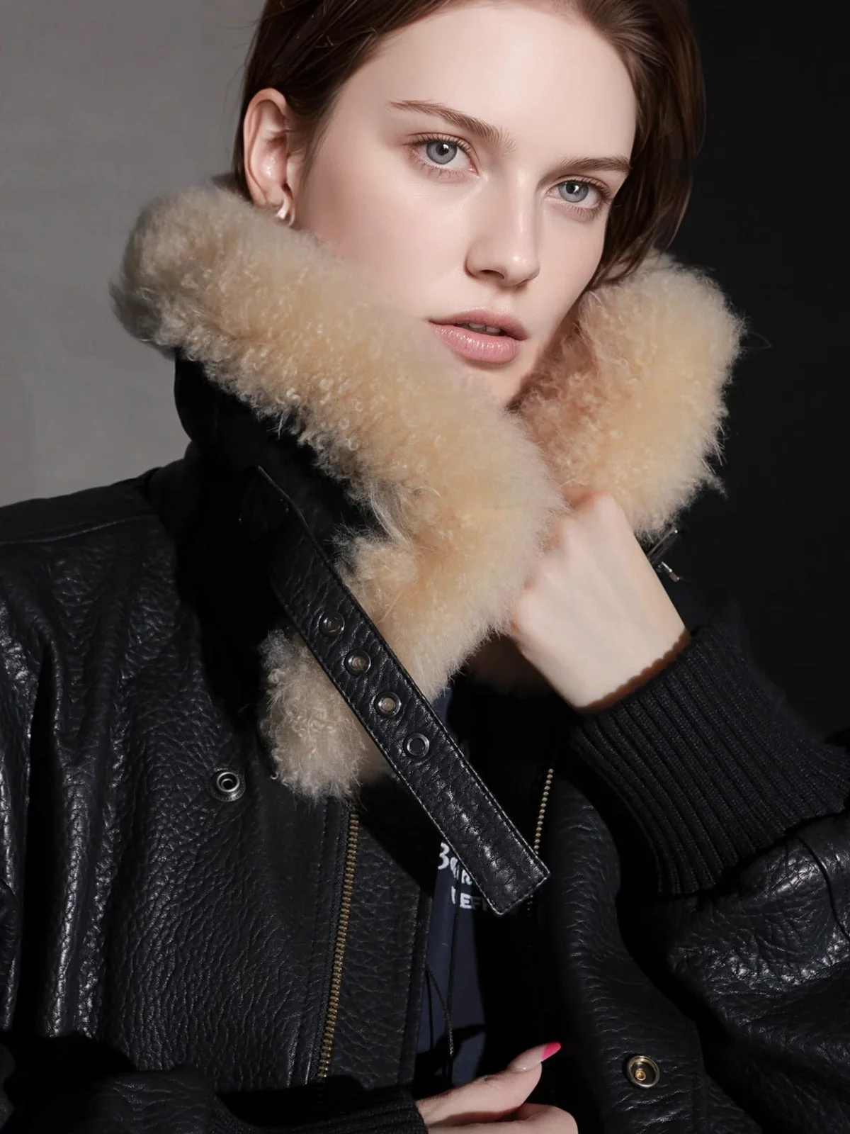 Trendy Shearling Collar Leather Jacket for Women – Short Moto Style PU Coat for Fall Winter - Image 2