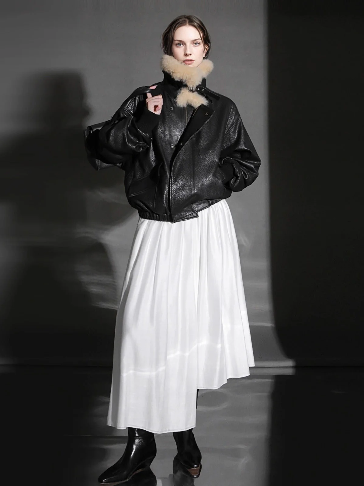Trendy Shearling Collar Leather Jacket for Women – Short Moto Style PU Coat for Fall Winter - Image 3