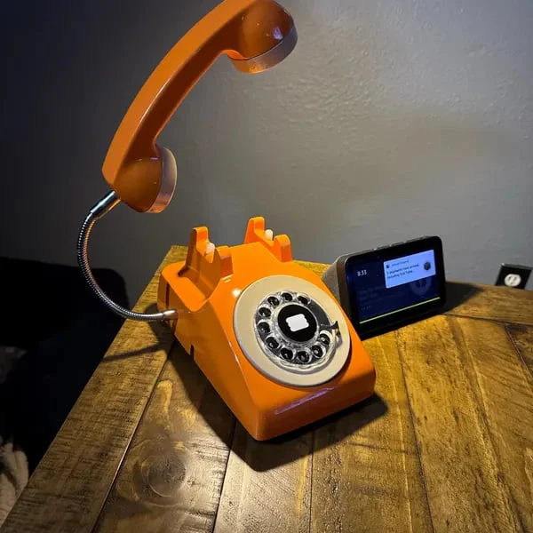 Upcycled Rotary Phone Lamp, Vintage Desk Light - Image 6