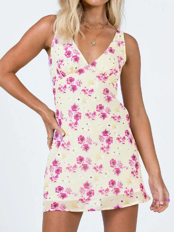 V neck rosa dress in beige - Image 2