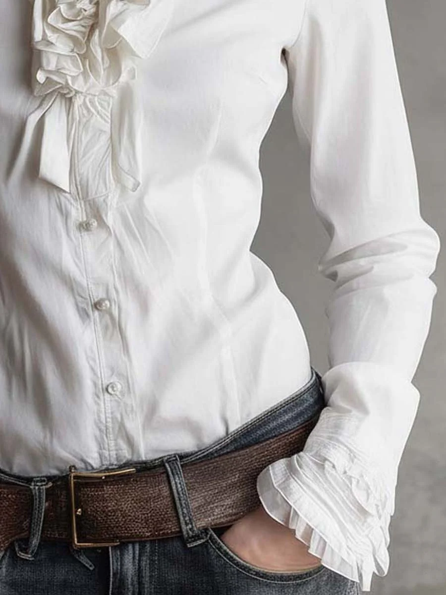 Vintage-Inspired White Ruffle Trim Blouse - Image 4