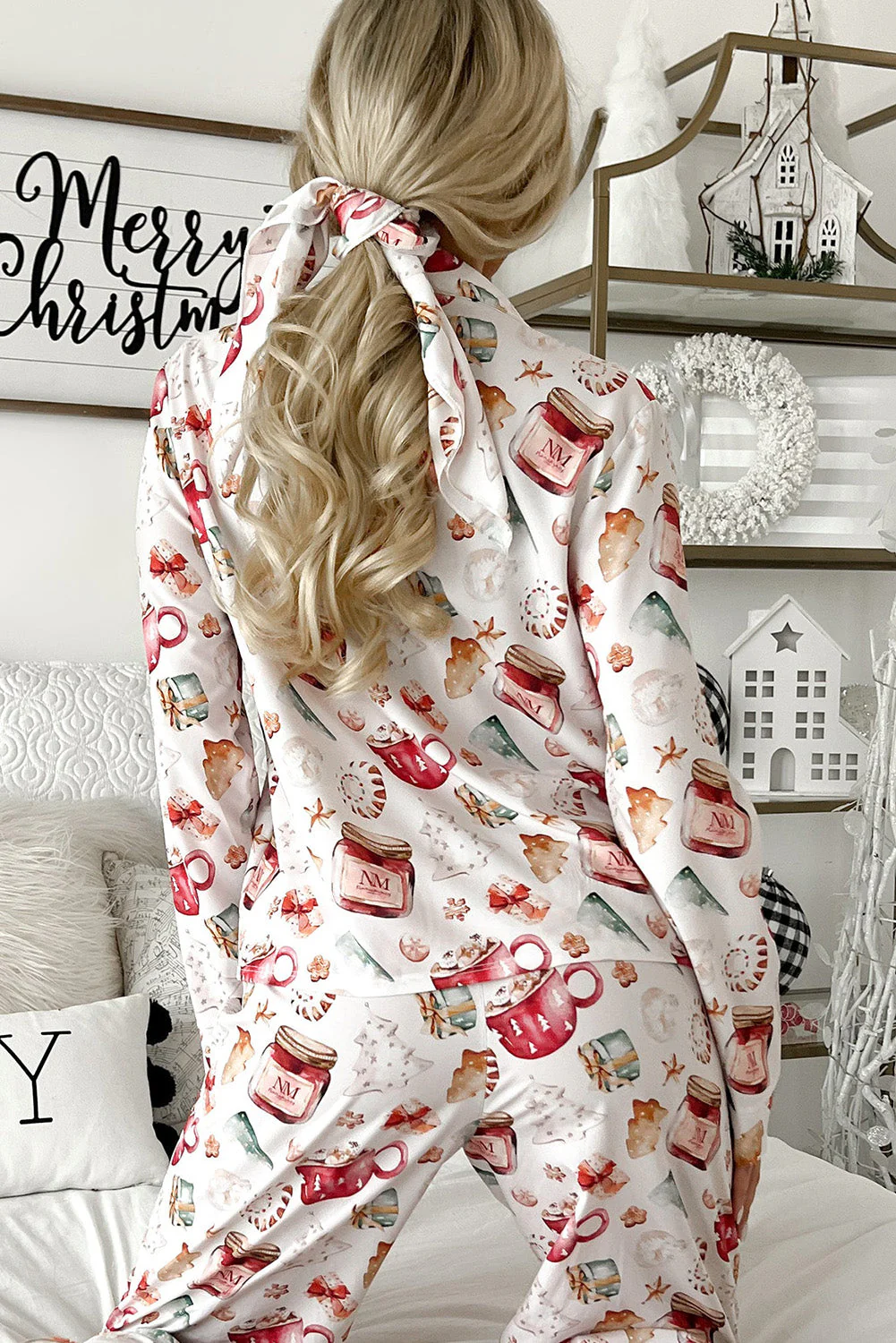 White Christmas Pattern Long Sleeve Shirt and Pants Pajama Set - Image 3